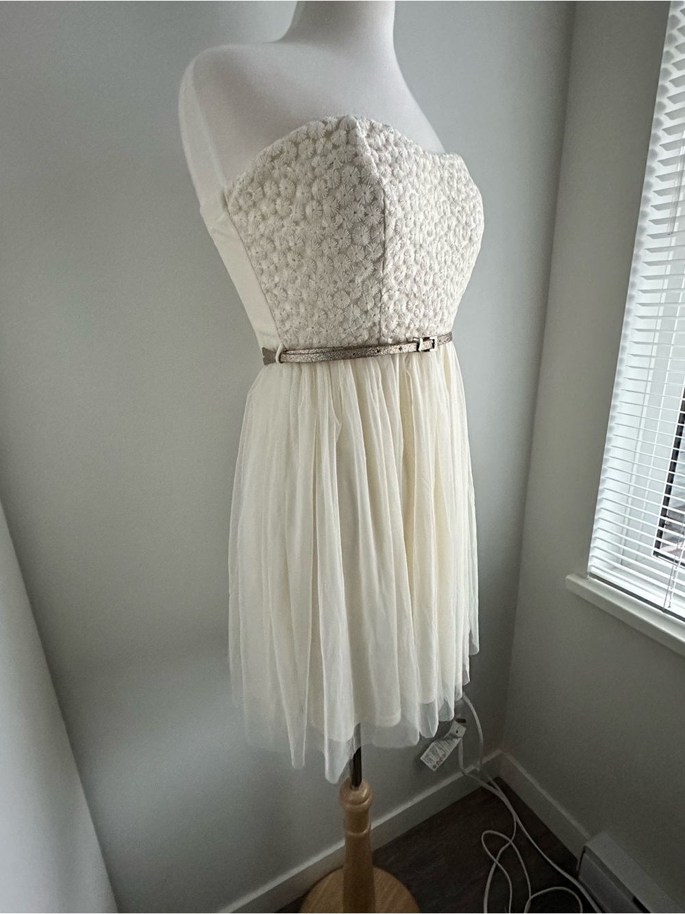NWOT Vintage Mystic Cream Satin Skirt with Branded Waistband L